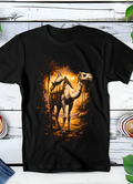 T-shirt noir à motif Old Money Camel OM016