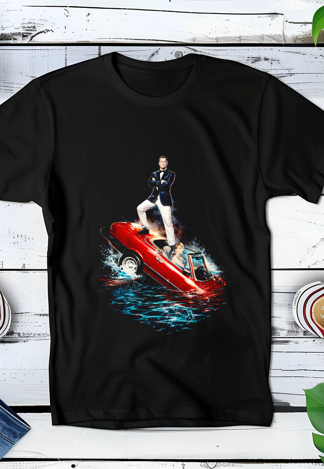 Zwarte t-shirt halftone  Old Money Cabrio in het water OM079
